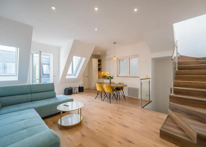 Apartment 2 Bedroom 2 Bathroom Loft With Terrace By The Opera